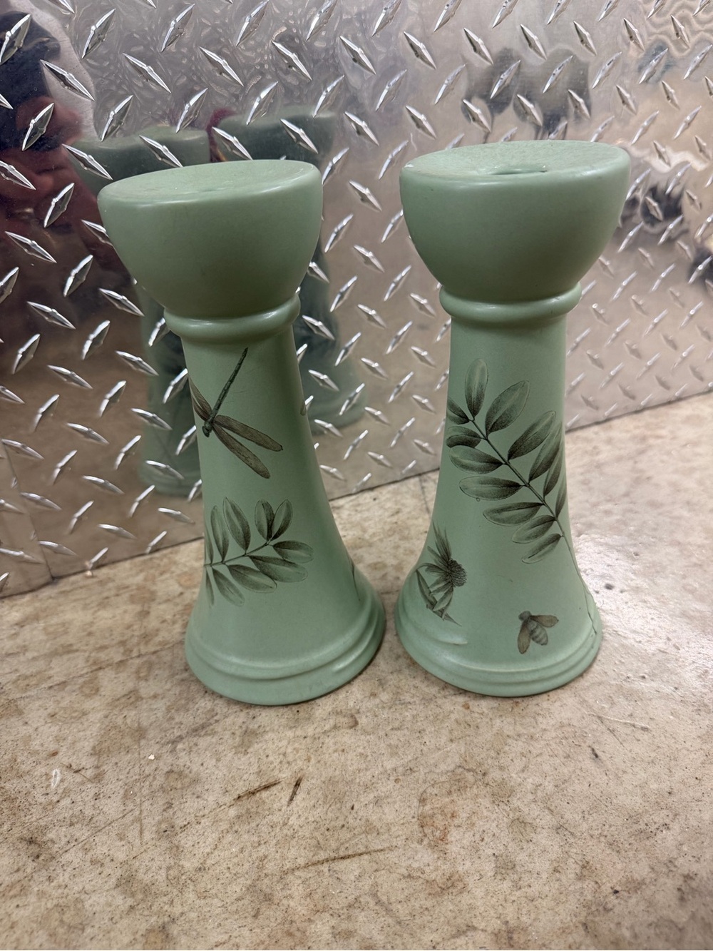 PFALTZGRAFF NATURE-WOOD PORTFOLIO CANDLE STICK SET SAGE GREEN BEE LEAF DRAGONFLY